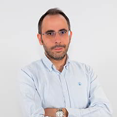 V&iacute;ctor Luis de Nicol&aacute;s