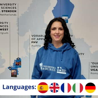 Verónica González- Ambassador